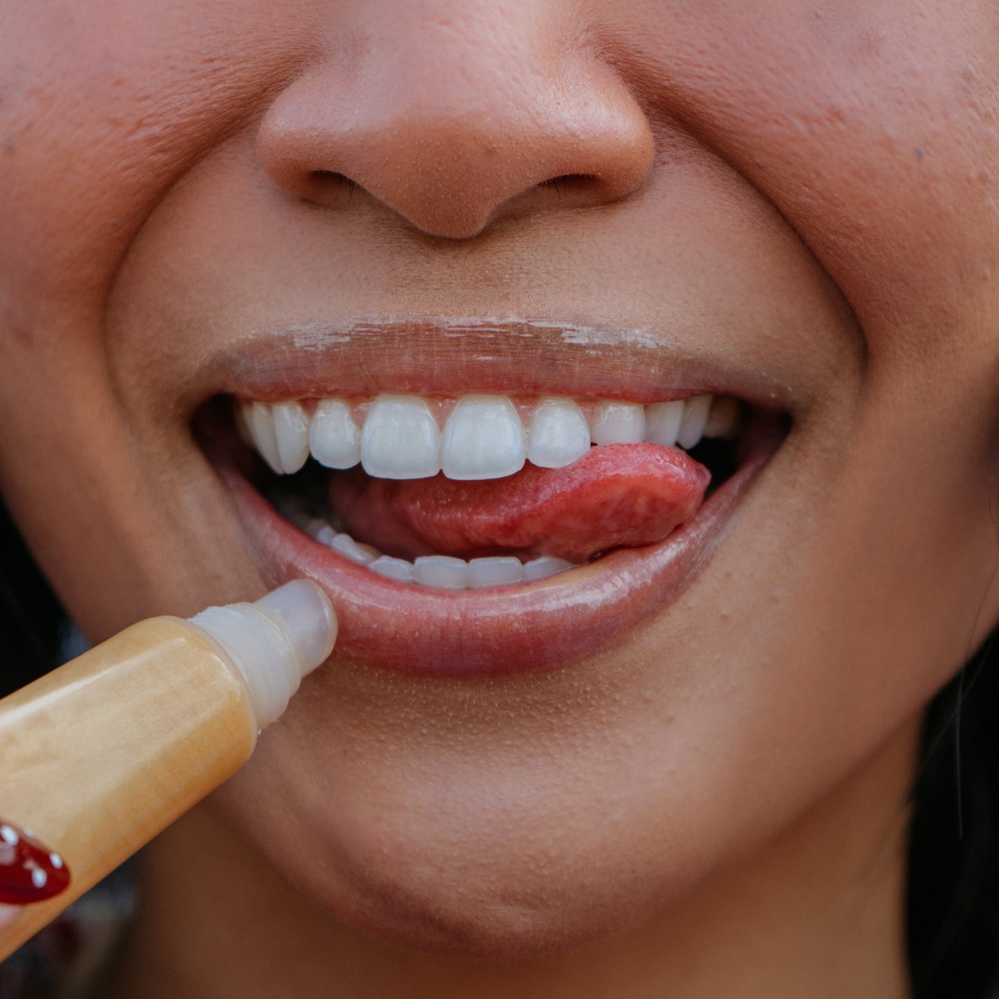 Choice Lips X Czarina Peach Sol Shine
